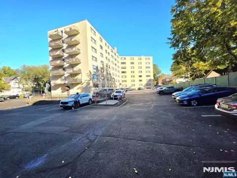 Exterior - 25 Grand Ave #1C, Hackensack, NJ 07601 photo 1 of 1