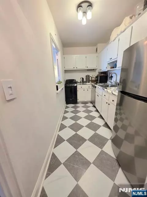 Kitchen - 25 Grand Ave #1C, Hackensack, NJ 07601 photo 2 of 3