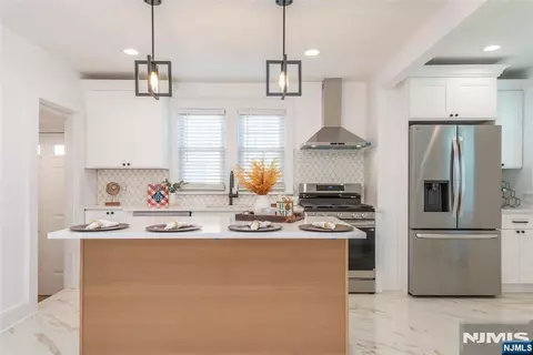 1118 Van Houten Ave, Clifton, NJ 07013
