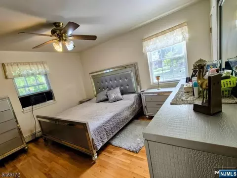 Bedroom - 1261 Valley Rd # A, Wayne, NJ 07470 photo 2 of 3