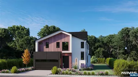 66 Woodmere Ln, Tenafly, NJ 07670