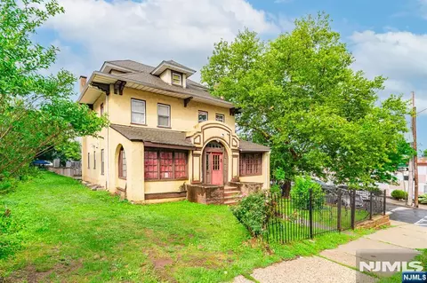 233-237 Meeker Ave, Newark, NJ 07112
