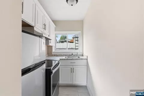 Entry Way - 207 Polifly Rd #4, Hackensack, NJ 07601 photo 1 of 3