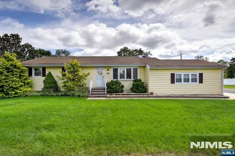 129 Irvington Ave, Somerset, NJ 08873