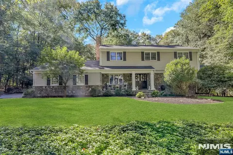 14 Longridge Rd, Montvale, NJ 07645