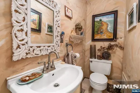 Bath - 81 Grayson Pl, Teaneck, NJ 07666 photo 1 of 3