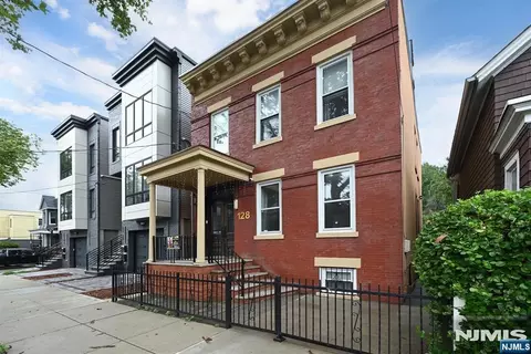 128 Sherman Pl, Jersey City, NJ 07307