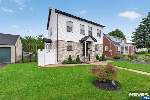 78 Schuyler Ave, North Arlington, NJ 07031