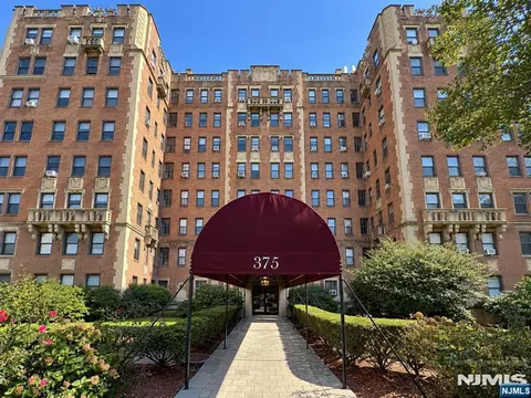 363-377 Mount Prospect #2AW, Newark, NJ 07104