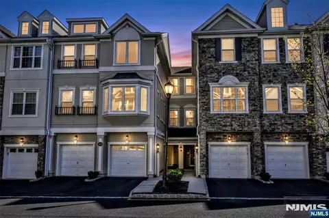 31 Barrister St #150, Clifton, NJ 07013