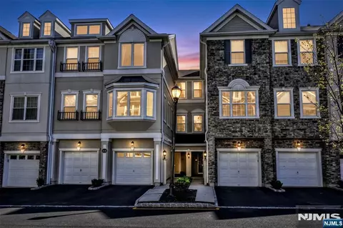 31 Barrister St #150, Clifton, NJ 07013