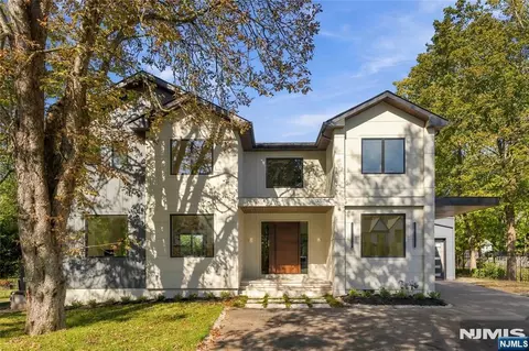589 Piermont Rd, Demarest, NJ 07627