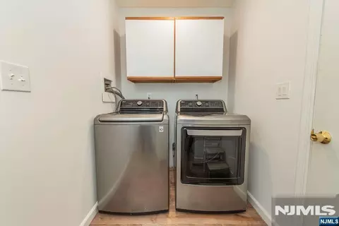 Other - 32 Bowfell Ct, Wayne, NJ 07470 photo 5 of 10