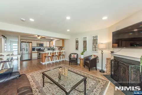 Other - 32 Bowfell Ct, Wayne, NJ 07470 photo 4 of 10