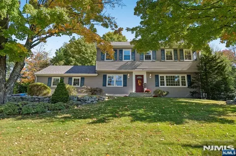 88 Vreeland Rd, West Milford, NJ 07480