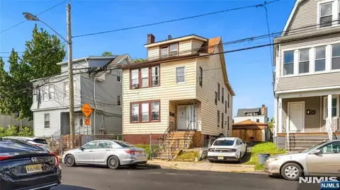 119 Isabella Ave, Newark, NJ 07106