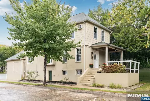 713 Lincoln Ave, Ridgefield Park, NJ 07660