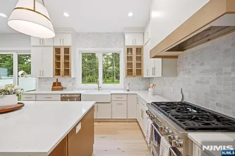 Kitchen - 38 Willow St, Millburn, NJ 07041 photo 3 of 3