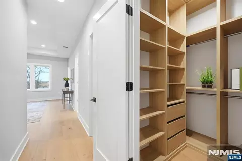 Entry Way - 38 Willow St, Millburn, NJ 07041 photo 2 of 2
