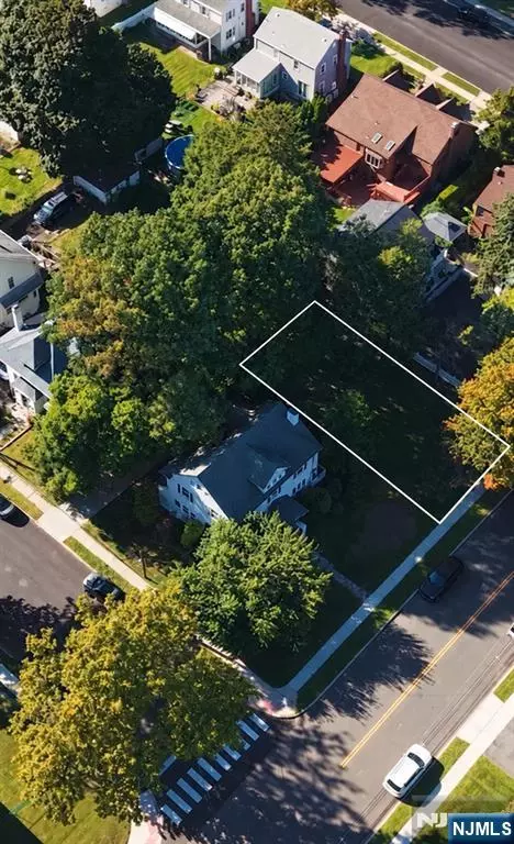 303 3rd, Clifton, NJ 07011