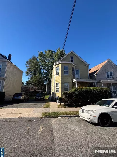 175-177 Edmund Ave, Paterson, NJ 07502