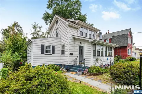 5 Smallwood Ave, Belleville, NJ 07109