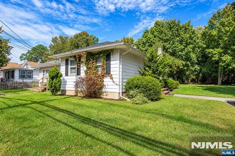 Other - 184 Fairfield Rd, Wayne, NJ 07470 photo 1 of 7