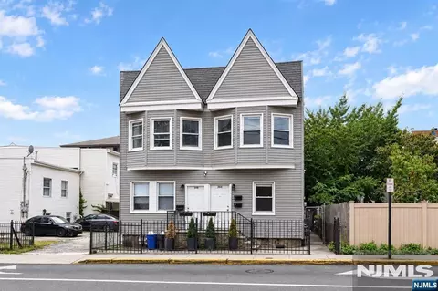 354 Paterson Plank Rd, Jersey City, NJ 07307