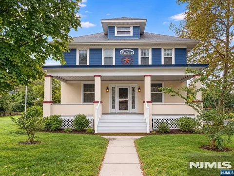 176 Washington Rd, Sayreville, NJ 08872