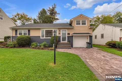 61 Luisser St, Clifton, NJ 07012