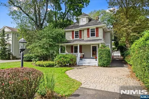 140 John St, Ridgewood, NJ 07450