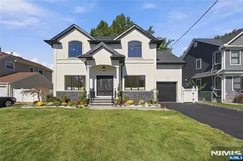 28-07 Zachary Ter, Fair Lawn, NJ 07410