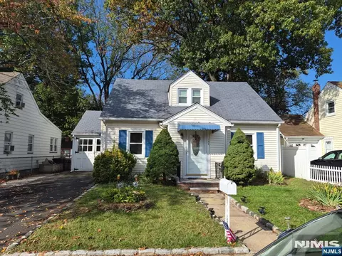 184 Leo Pl, Union, NJ 07083