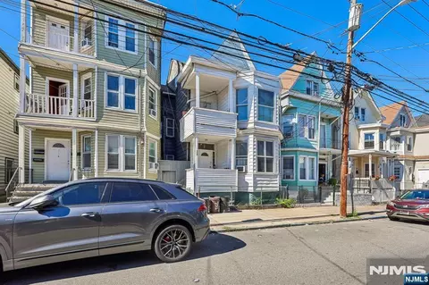 752 18th St, Paterson, NJ 07501 photo 2