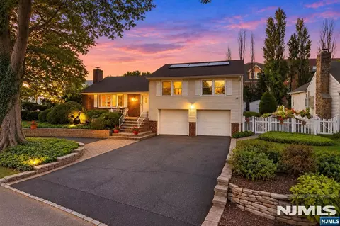 21 Ravine Ave, Nutley, NJ 07110