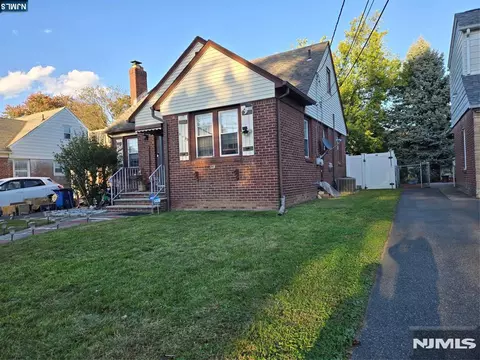 5-09 17th St, Fair Lawn, NJ 07410