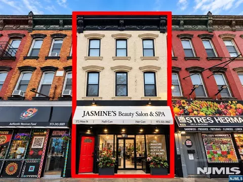 372 Main St, Paterson, NJ 07505