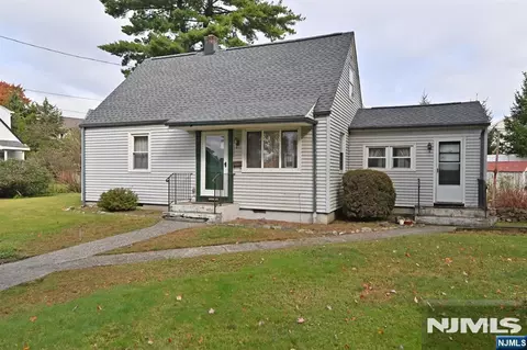 Exterior - 1 Second Ave, Haskell, NJ 07420 photo 2 of 8