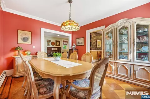Dining - 76 Summit, Hackensack, NJ 07601 photo 1 of 2