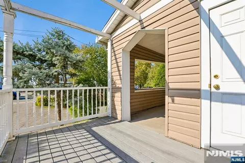 Exterior - 76 Summit, Hackensack, NJ 07601 photo 6 of 13