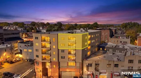 610 Anderson Ave #3D, Cliffside Park, NJ 07010