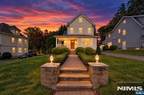 58 Beech St, Nutley, NJ 07110