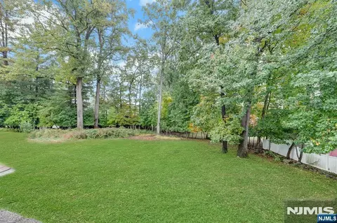Exterior - 32 Clinton Ln, Wayne, NJ 07470 photo 8 of 12