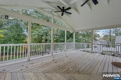 Exterior - 32 Clinton Ln, Wayne, NJ 07470 photo 4 of 12
