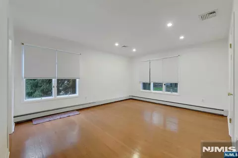 Other - 32 Clinton Ln, Wayne, NJ 07470 photo 3 of 5