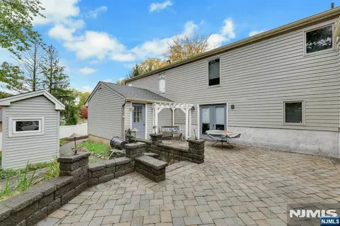 Exterior - 32 Clinton Ln, Wayne, NJ 07470 photo 6 of 12
