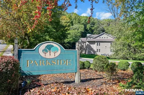 1 Parkside Ter #1C, Woodland Park, NJ 07424