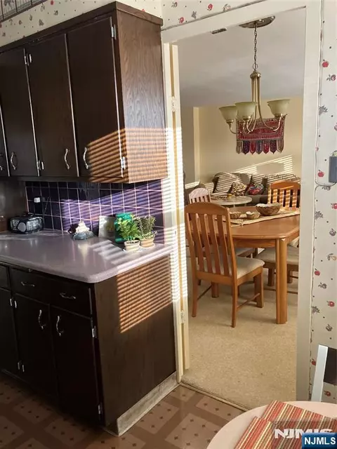 Kitchen - 280 Prospect Ave #11H, Hackensack, NJ 07601 photo 4 of 4