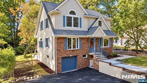 447 Manchester Ave, Haledon, NJ 07508