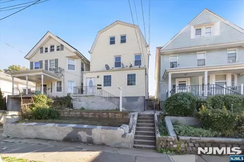 58 Jefferson St, Orange, NJ 07050